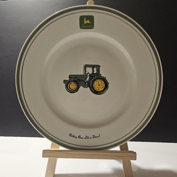 11" Gibson Licensed John Deere Dinner Plate ~ Nothing Runs Like a Deere - Picture 3 of 8
